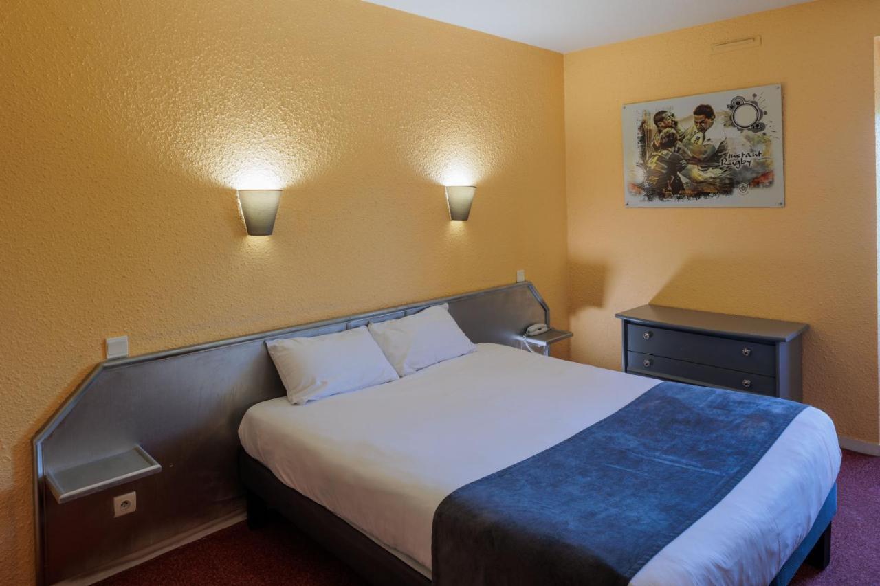 Logis Hotel Noemys Brive - Restaurant Le Teinchurier Bagian luar foto